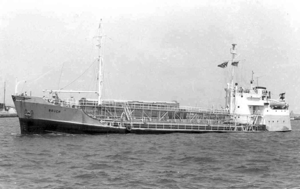 El petrolero “Bruch” (1950-1987), matrícula naval de Tenerife