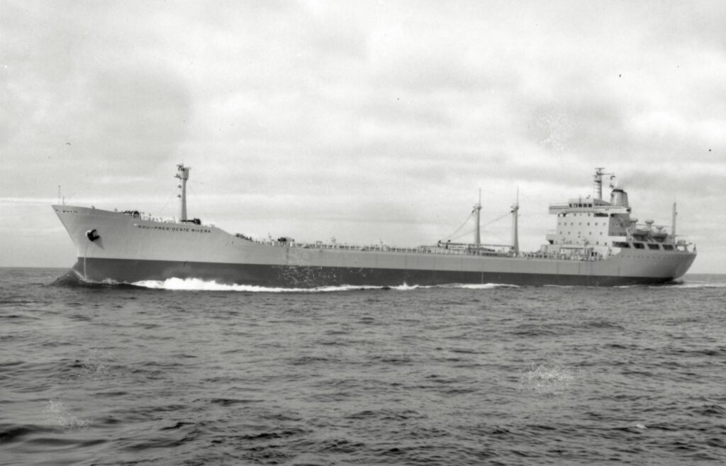 ROU “Presidente Rivera”, prestigio de Bazán en Uruguay