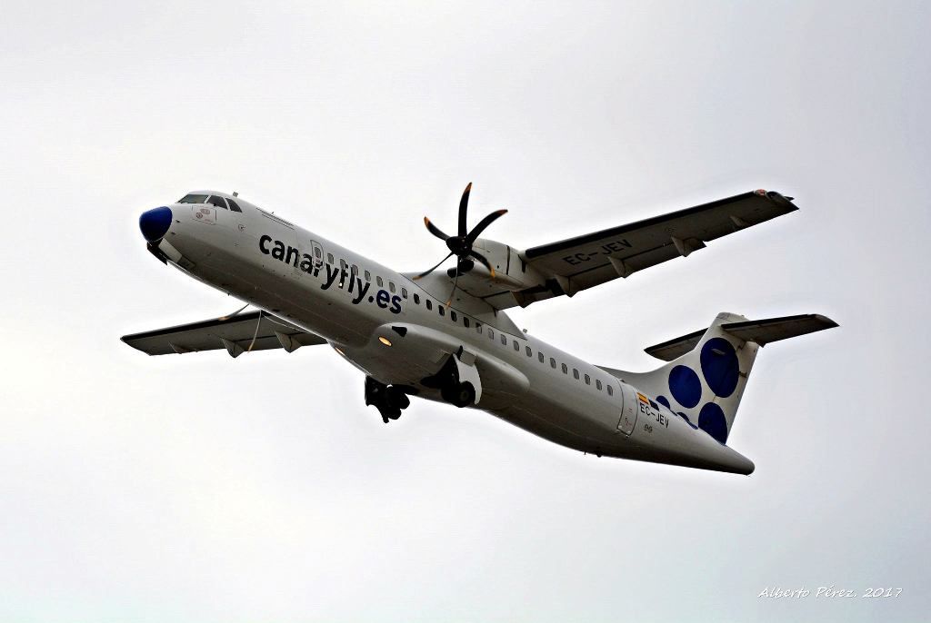 Quejas por el maltrato de equipaje en Canaryfly