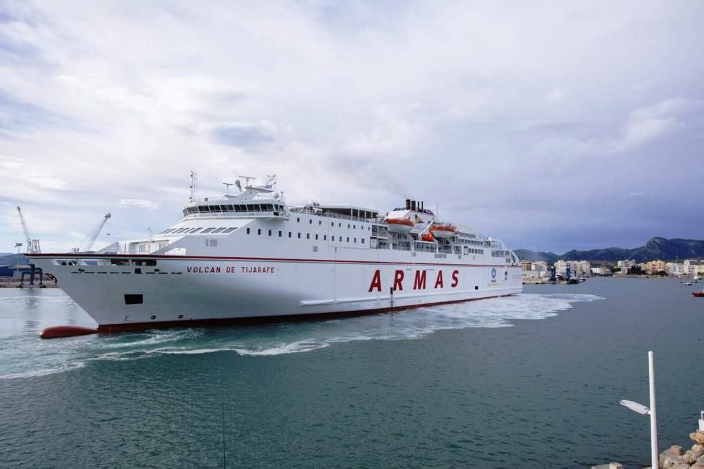 Trasmediterránea fortalece a Gandía en la línea Ibiza-Palma