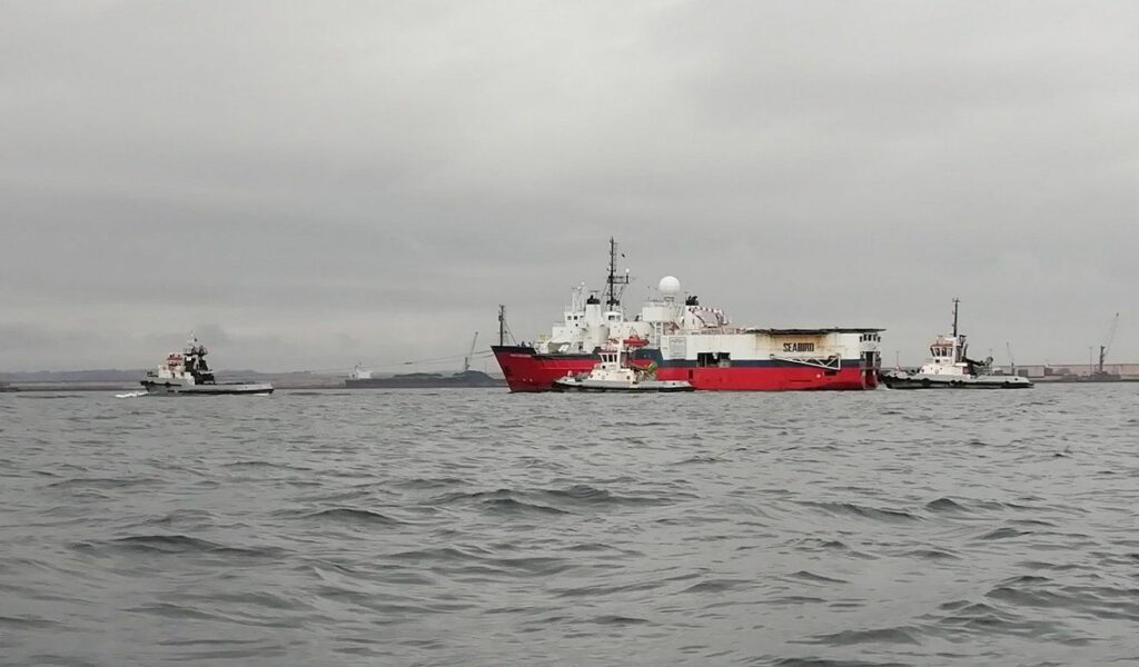 DDR se estrenará con el desguace del buque “Aquila Explorer”
