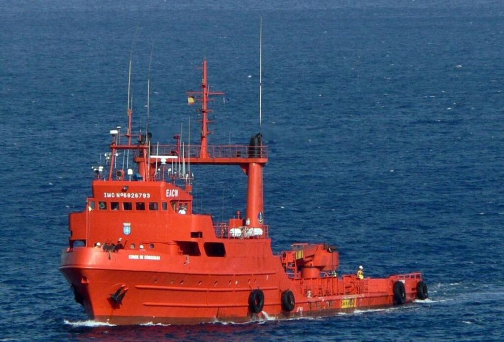 El remolcador “Dola”, ex “Conde de Gondomar”, apresado en Senegal