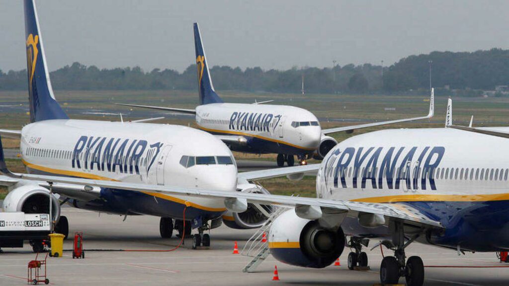 La amenaza de Ryanair, posible chantaje para más subvenciones