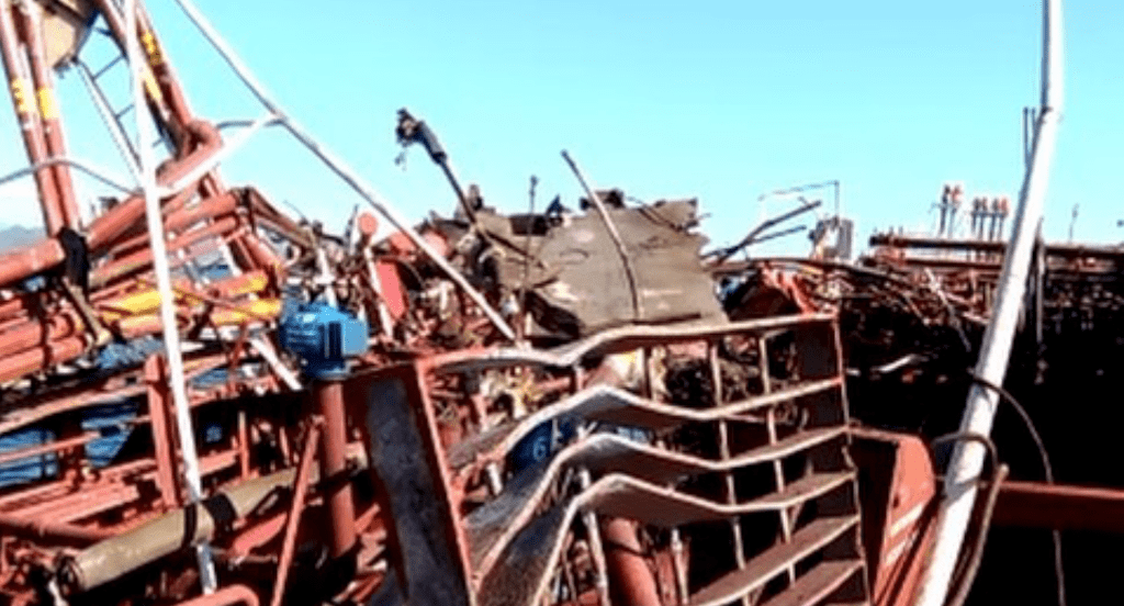 Tres muertos en la explosión del petrolero ruso “Zaliv America”