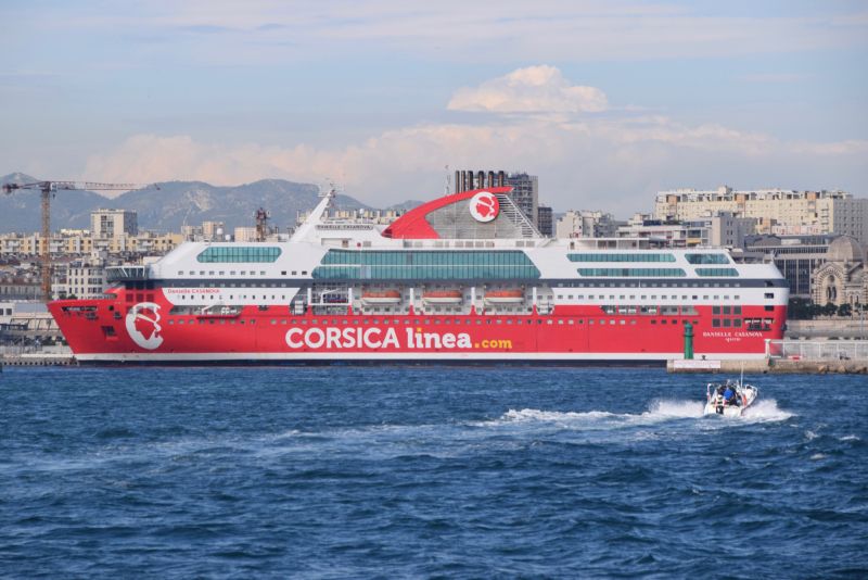 Una huelga bloquea las líneas entre Marsella y Córcega