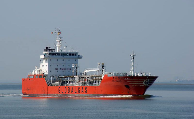 Abanca tiene un comprador para el gasero “Celanova”