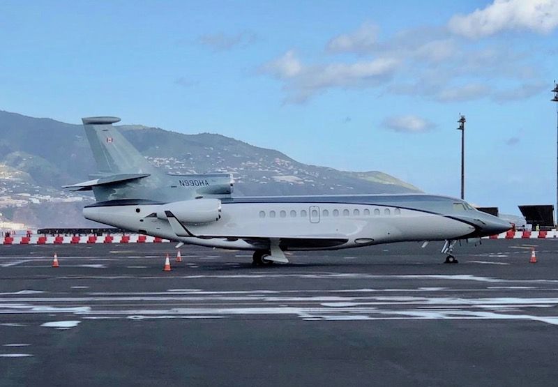 Un avión Falcon 7X del Bank of Utah Trustee, en La Palma