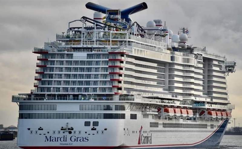 El megacrucero “Mardi Gras” causa sensación en Rotterdam