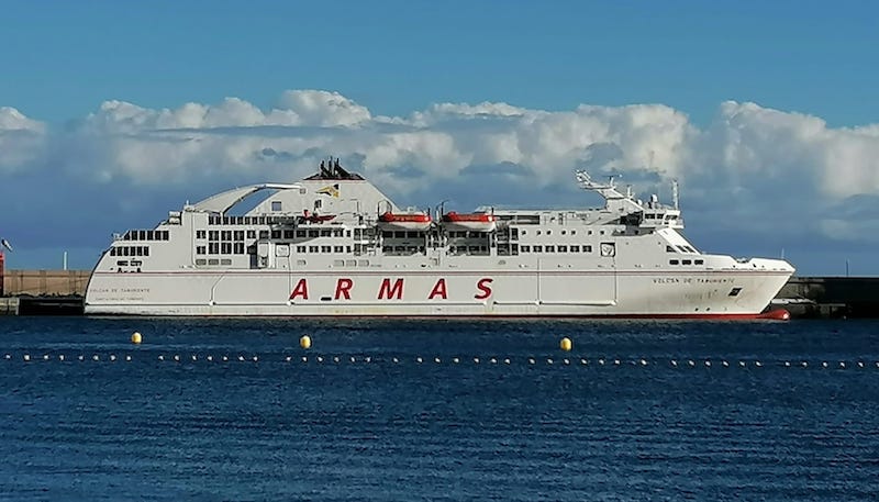 El ferry “Volcán de Taburiente”, a la línea El Hierro-Los Cristianos