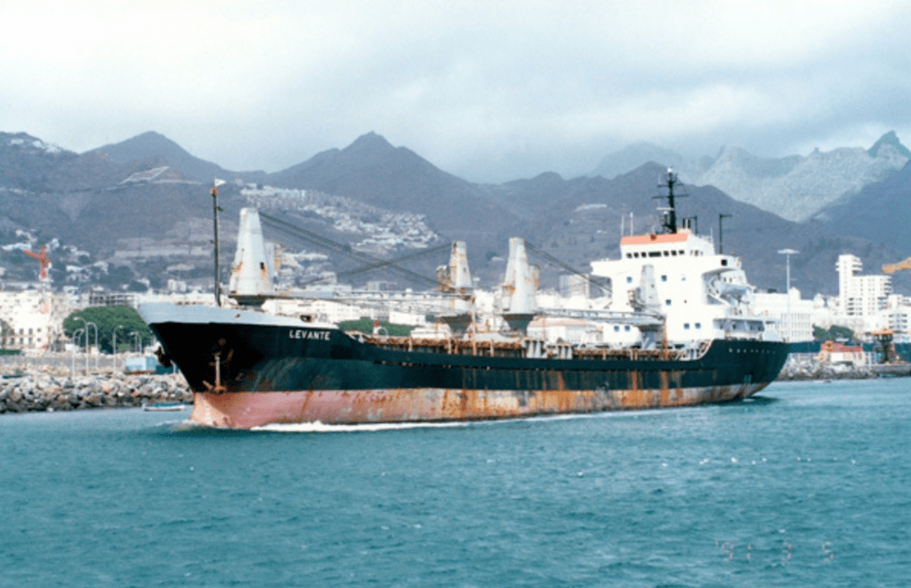Los buques de la serie “viento”: “Levante” (1980-1991)