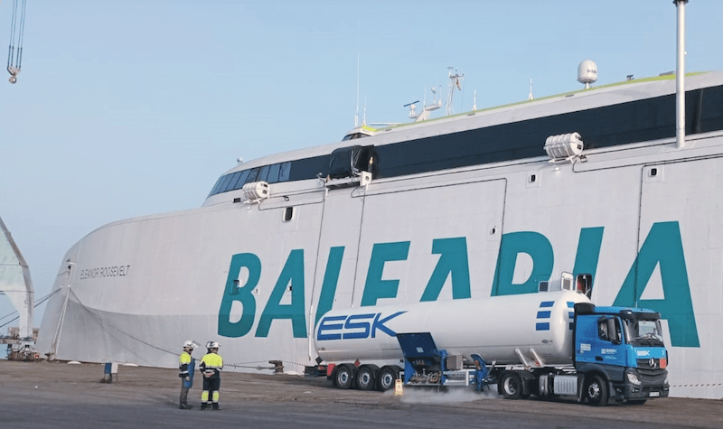 Primer suministro de GNL del catamarán “Eleanor Roosevelt”