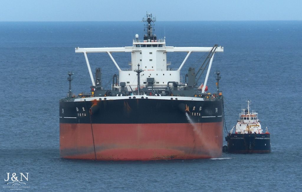 Estreno del VLCC “Toya” en la bahía de Algeciras