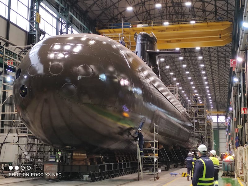 Todo preparado para la puesta a flote del submarino S-81