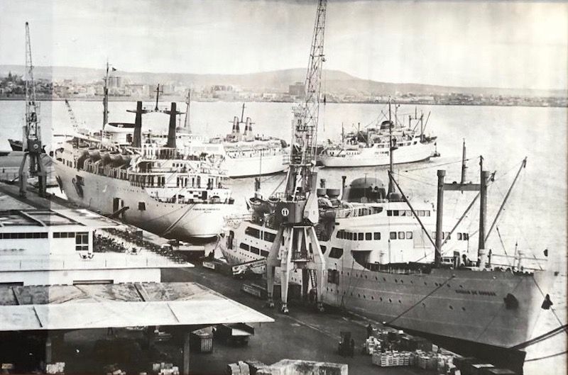 Trasmediterránea en el puerto de Palma de Mallorca (1970)