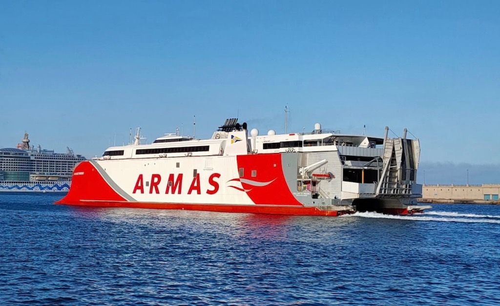 Sale para Australia la tripulación del HSC “Volcán de Taidía”