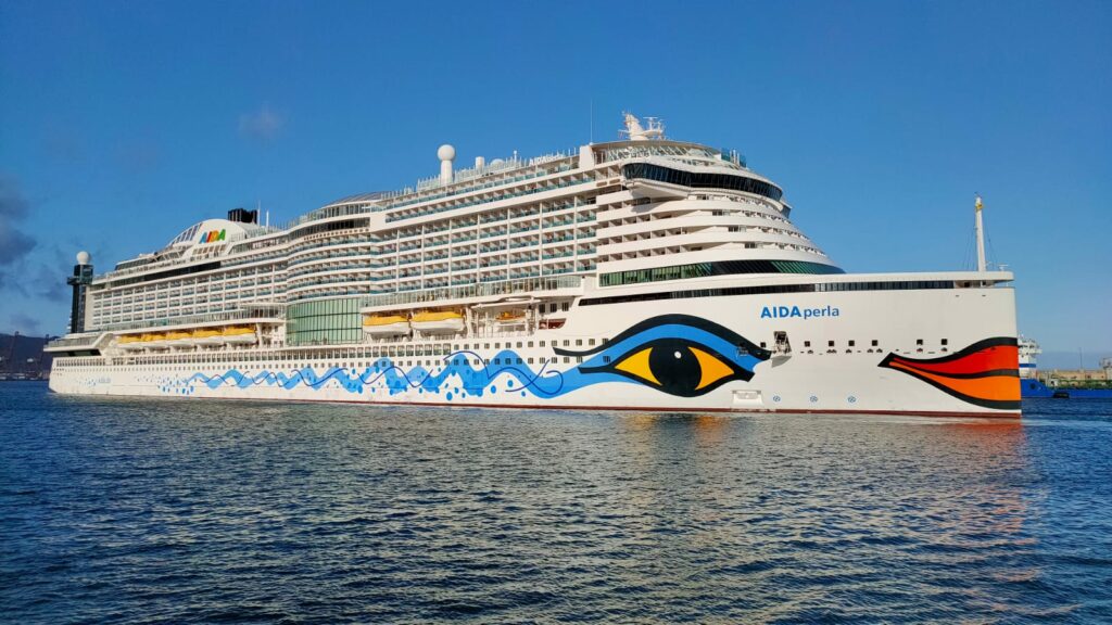 Aida Cruises programa ocho escalas del “AIDAperla” en Ibiza