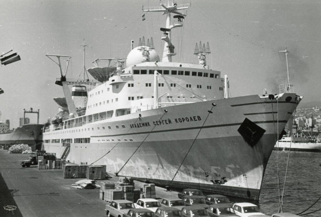 El buque científico soviético “Akademik Sergei Korolev”
