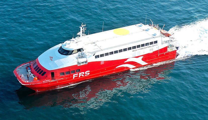 FRS Iberia caldea el ambiente en la línea Ibiza-Formentera