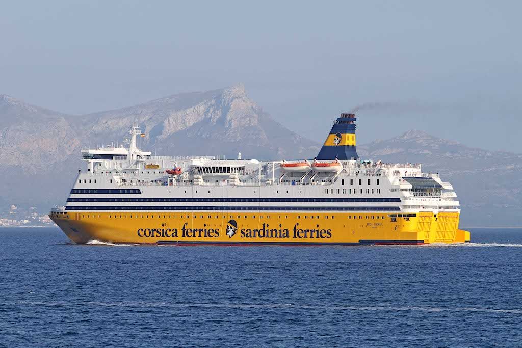 “Mega Andrea”, poco frecuente en la línea Toulon-Alcudia