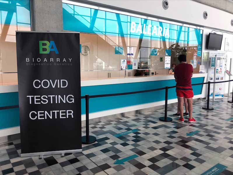 Balearia ofrece test de antígenos en el puerto de Denia