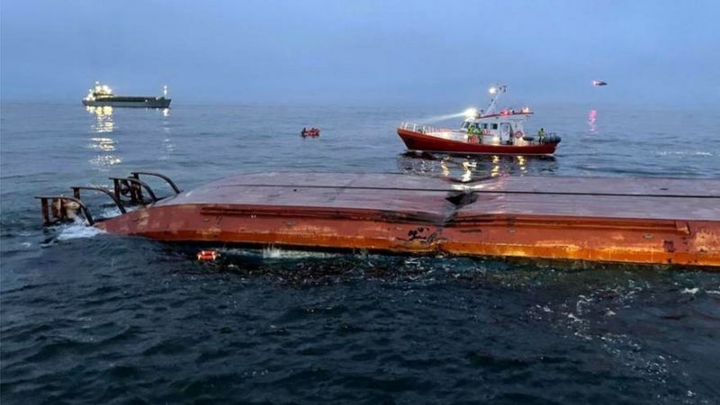 Vuelca un buque danés tras una colisión al sur de Suecia