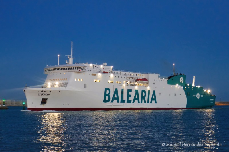 DGMM adjudica el contrato público de Melilla a Balearia