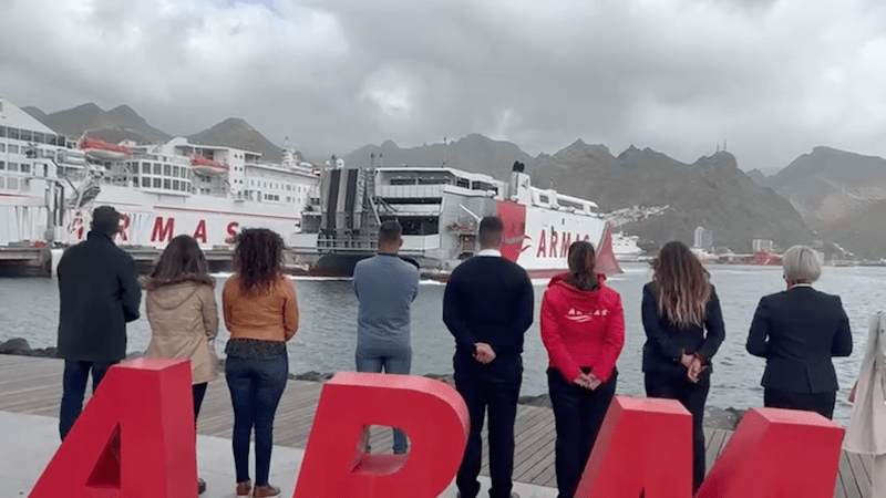 Homenaje en la mar y en tierra a Antonio Armas Fernández