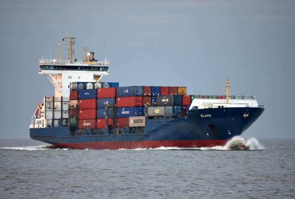 El buque “Öland”, fletado por Boluda, nuevo “Macarena B”