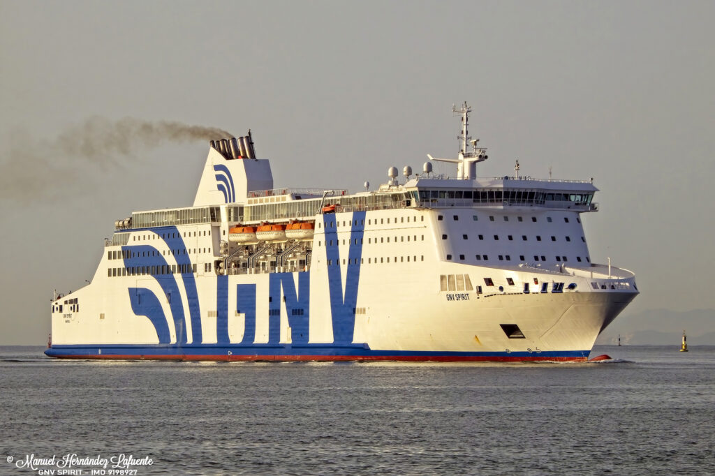GNV posiciona el ferry italiano “GNV Spirit” en Valencia