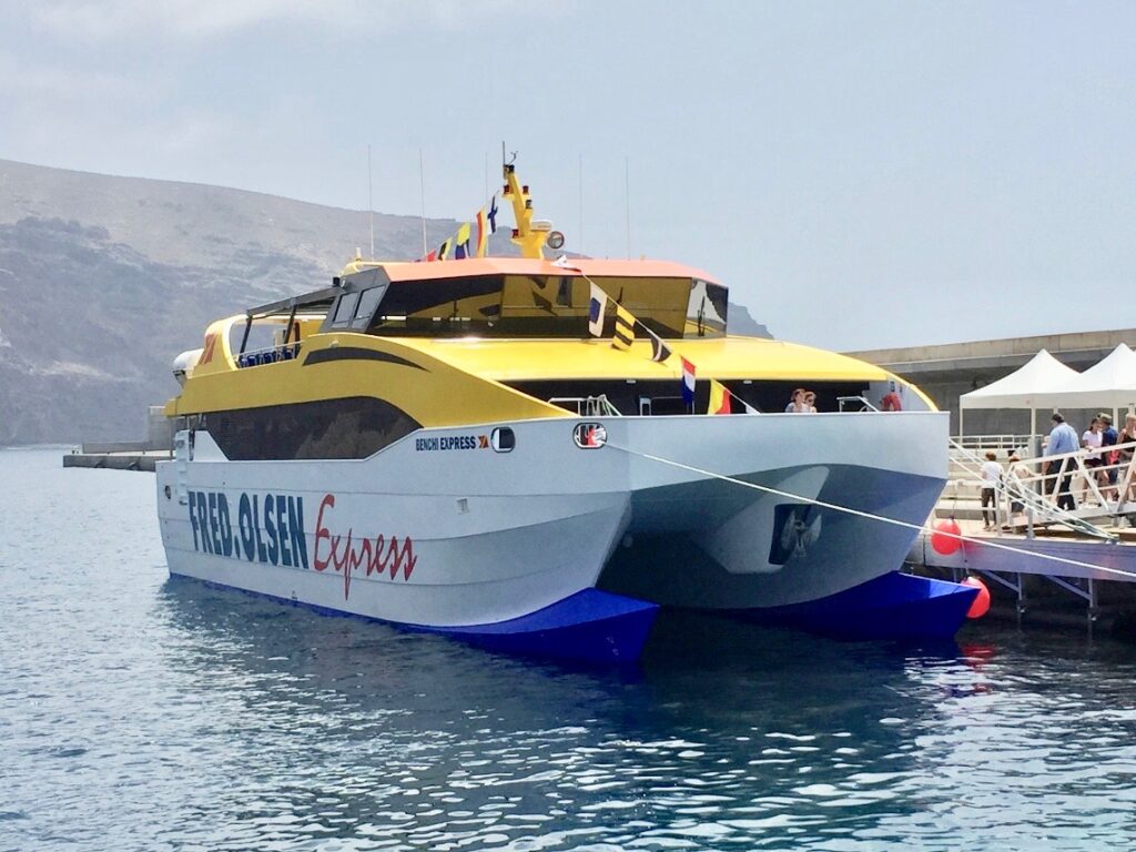 “Benchi Express” regresa a Tenerife, camino de La Gomera
