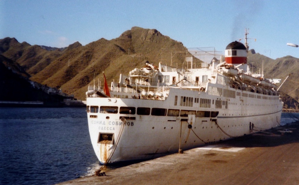 El puerto de Tenerife, escala entre Cuba, Angola y la URSS