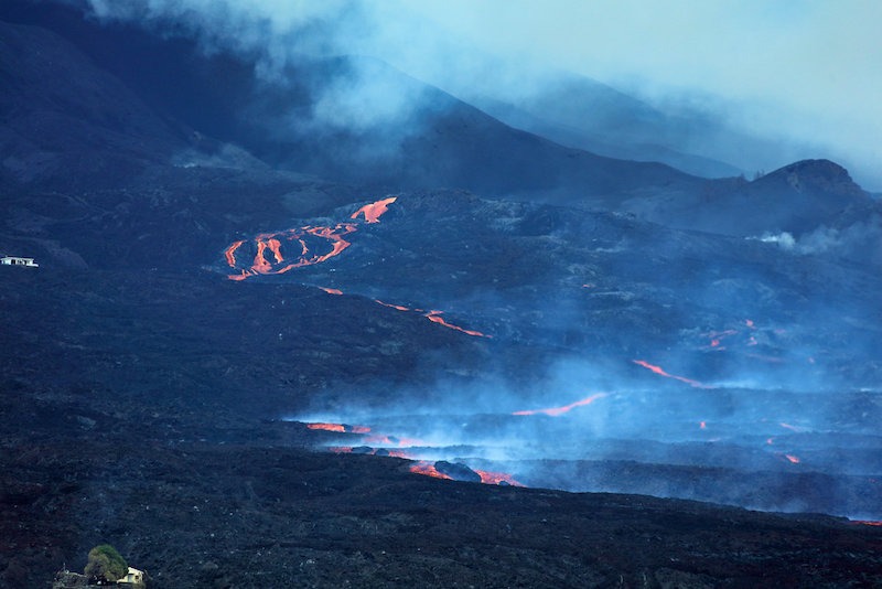 La lava invade más superficie entre Todoque y La Laguna