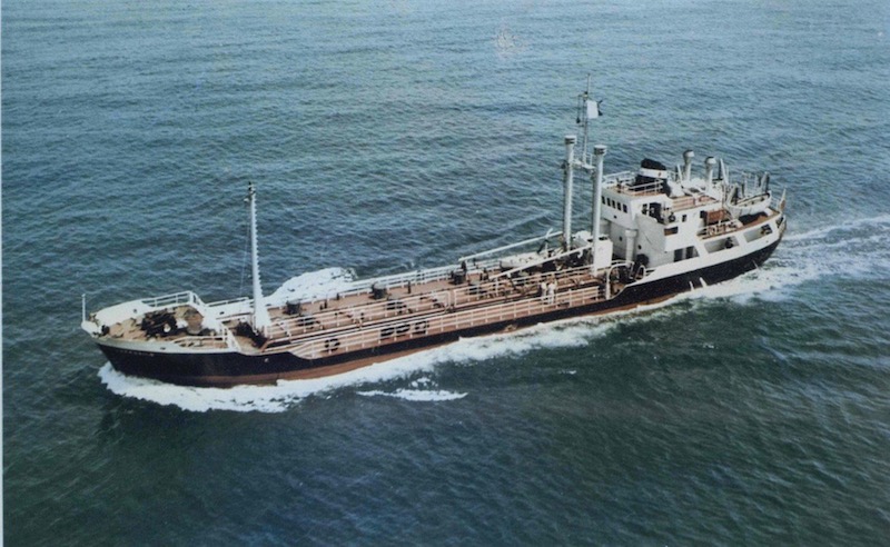 El petrolero auxiliar “Camposilo” (1965-1997), matrícula de Bilbao