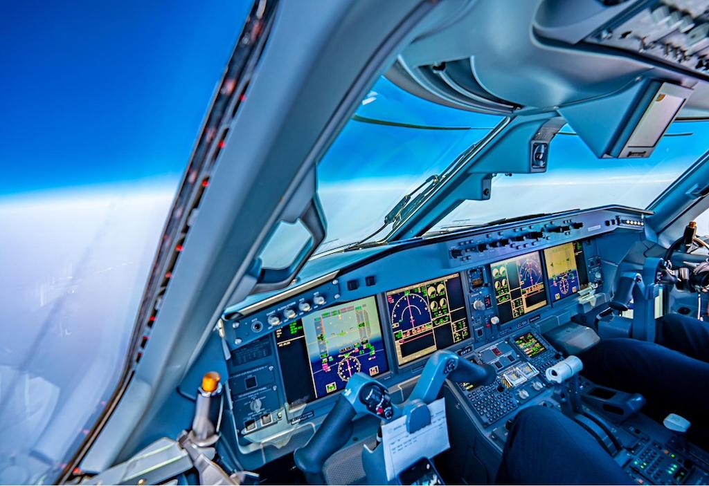 Binter cumple cinco años en la línea Canarias-Vigo