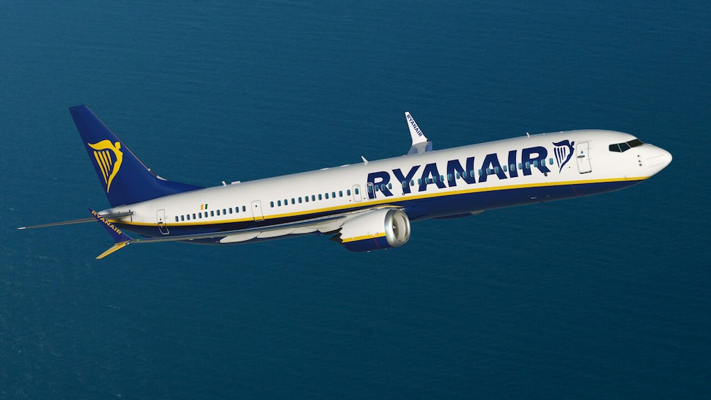 Ryanair ordena 300 aviones B-737 Max 10 de 228 asientos