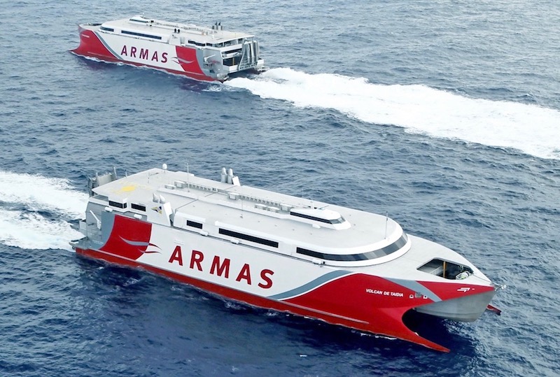 Cien minutos de viaje en alta velocidad “de capital a capital”