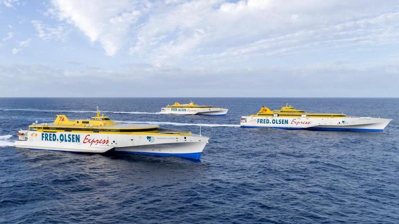 Los tres trimaranes de Fred. Olsen coinciden por primera vez