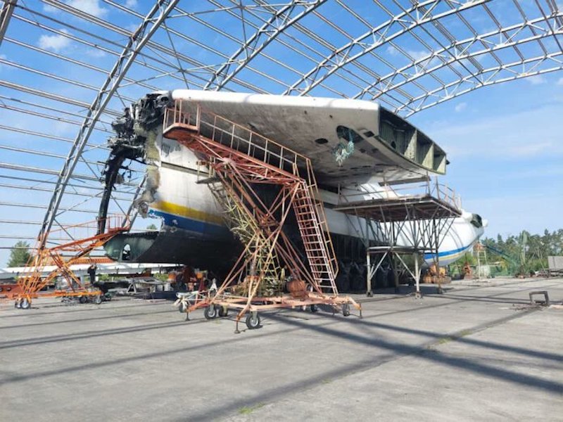 Debate sobre la posible reconstrucción del avión An-225