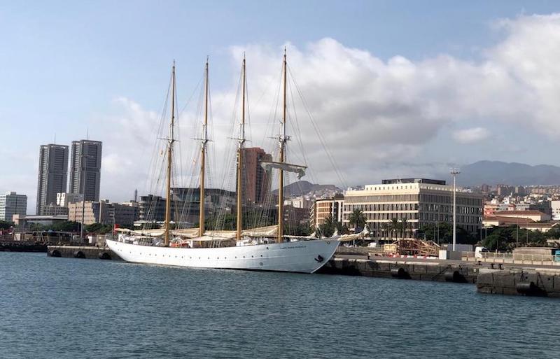 El elegante lugre “Santa María Manuela”, en Tenerife