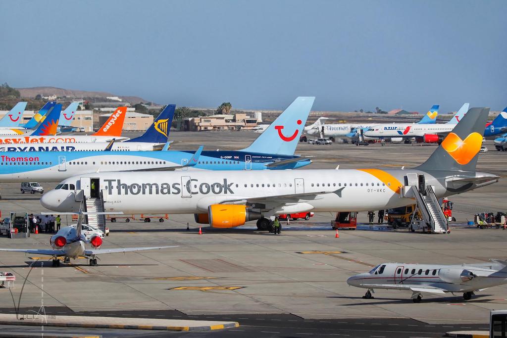 La Guardia Civil detiene a catorce ladrones de maletas en el aeropuerto Tenerife Sur