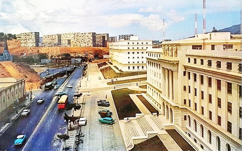 El urbanismo al final de la Avenida Urdaneta (c. 1956)