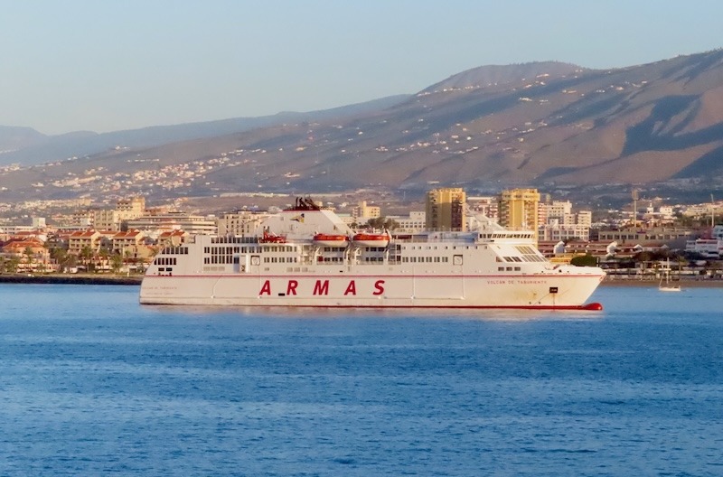 Motril, Al Hoceima y Nador, líneas OPE 2024 del ferry “Volcán de Taburiente”