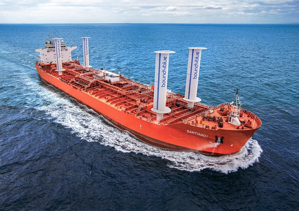 Marflet Marine instalará cuatro velas de succión en la cubierta del buque “Santiago I”
