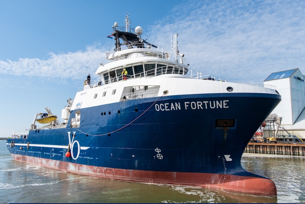 La Armada toma posesión del nuevo “Cartagena” y entra en dique en Navantia Cádiz