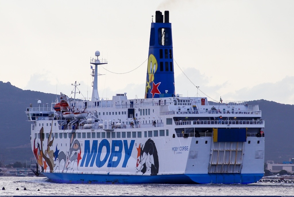 La compañía argelina L’Aures operará el ferry italiano “Santa Cruz” en la OPE 2025