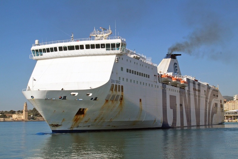 El ferry italiano “GNV Sirio” releva la varada del ferry “GNV Spirit” en la línea Barcelona-Palma
