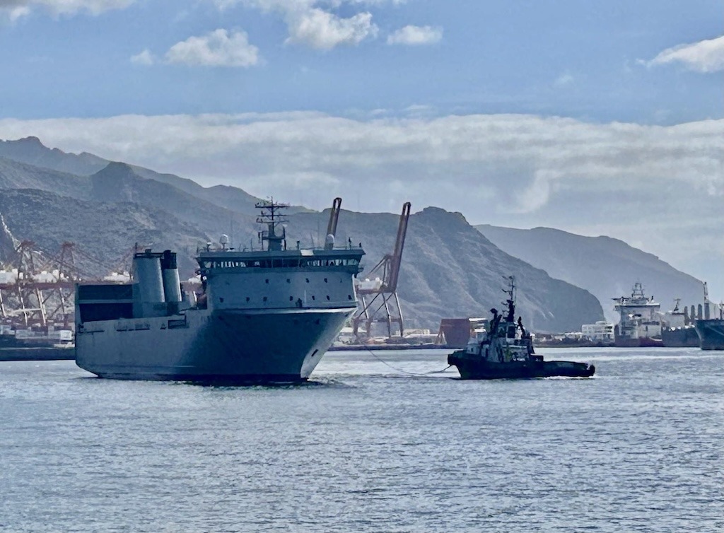 “El Camino Español” trae a Tenerife los vehículos pesados para el Día de las Fuerzas Armadas 2025