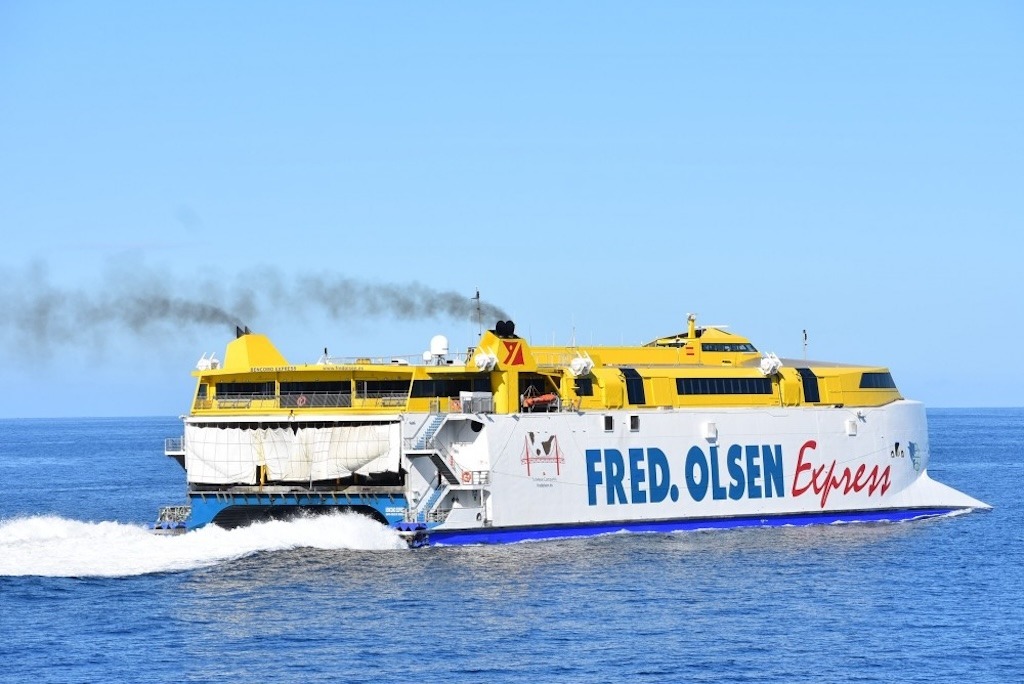 Fred. Olsen Express prevé mover 800.000 pasajeros entre los meses de julio y agosto