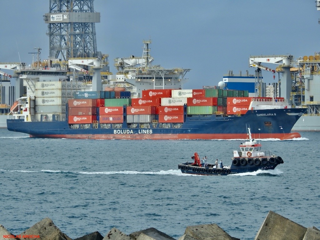 El buque “Candelaria B” de Boluda Lines