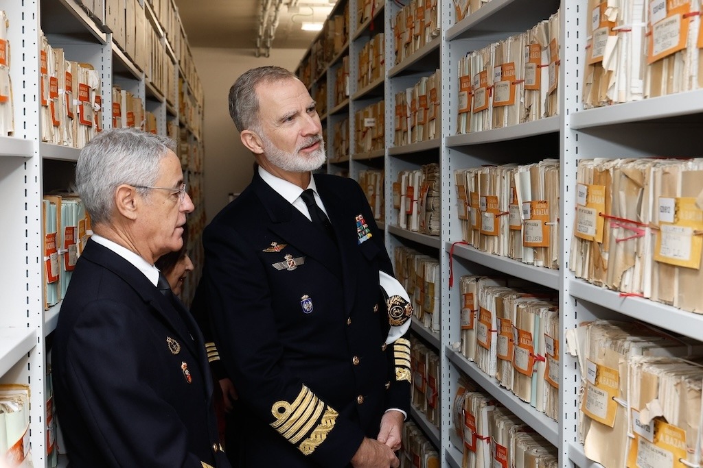 Felipe VI visita la nueva sede del Archivo Histórico de la Armada en Madrid